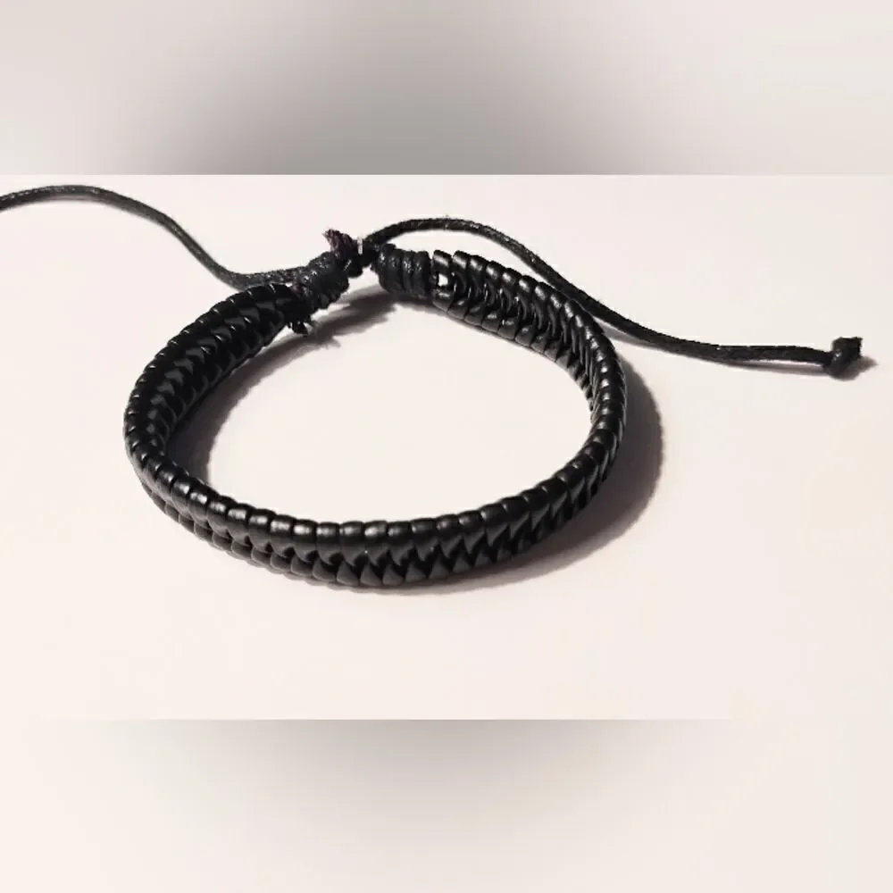 Men's‎ bracelet leather braided black new d20